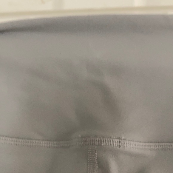 ALO YOGA MESH PANTS SIZE S - Picture 6 of 7